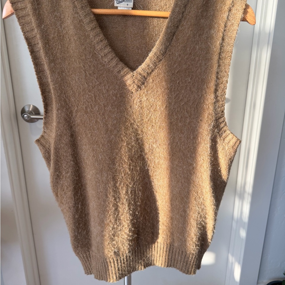 Vintage LEVI’S camel color sweater dress